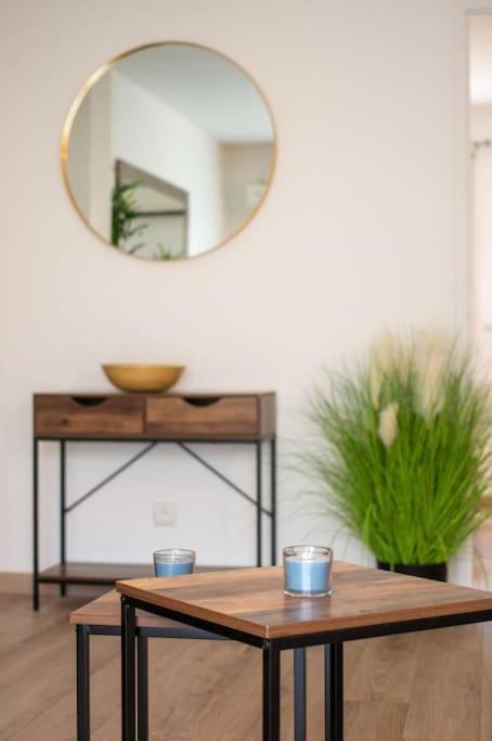Fully Equipped With Parking 6 Beds Apartment